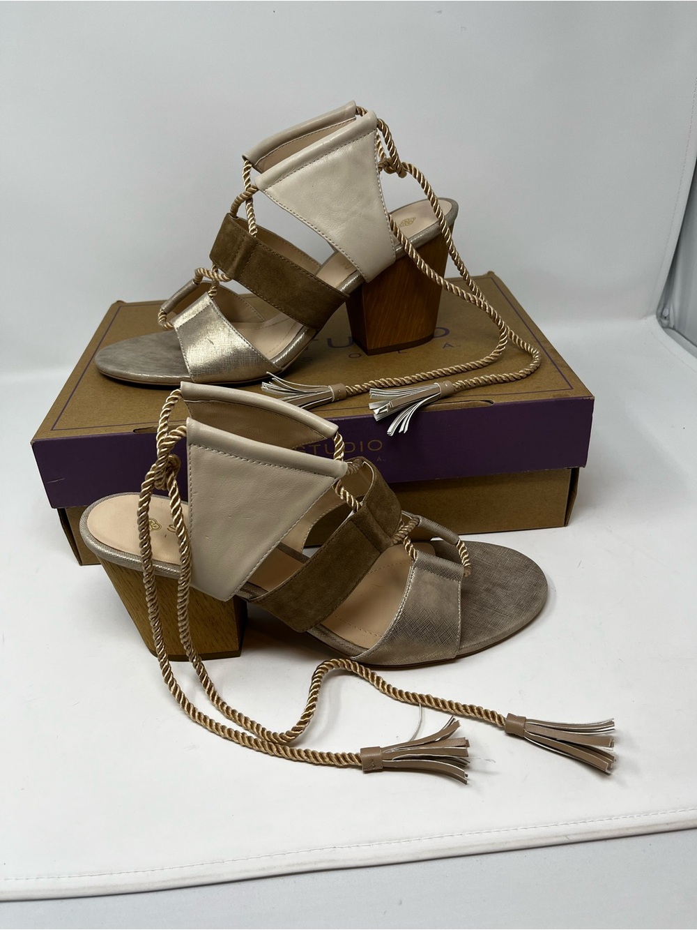 Studio Isola Lisbon Strappy Sandal Taupe, Size 11M Tassles Chunky Heel NEW.